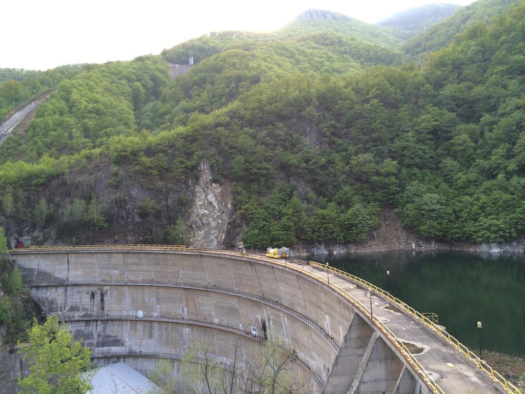 Hotel Pensiunea Floare De Colt Băile Herculane Exteriér fotografie